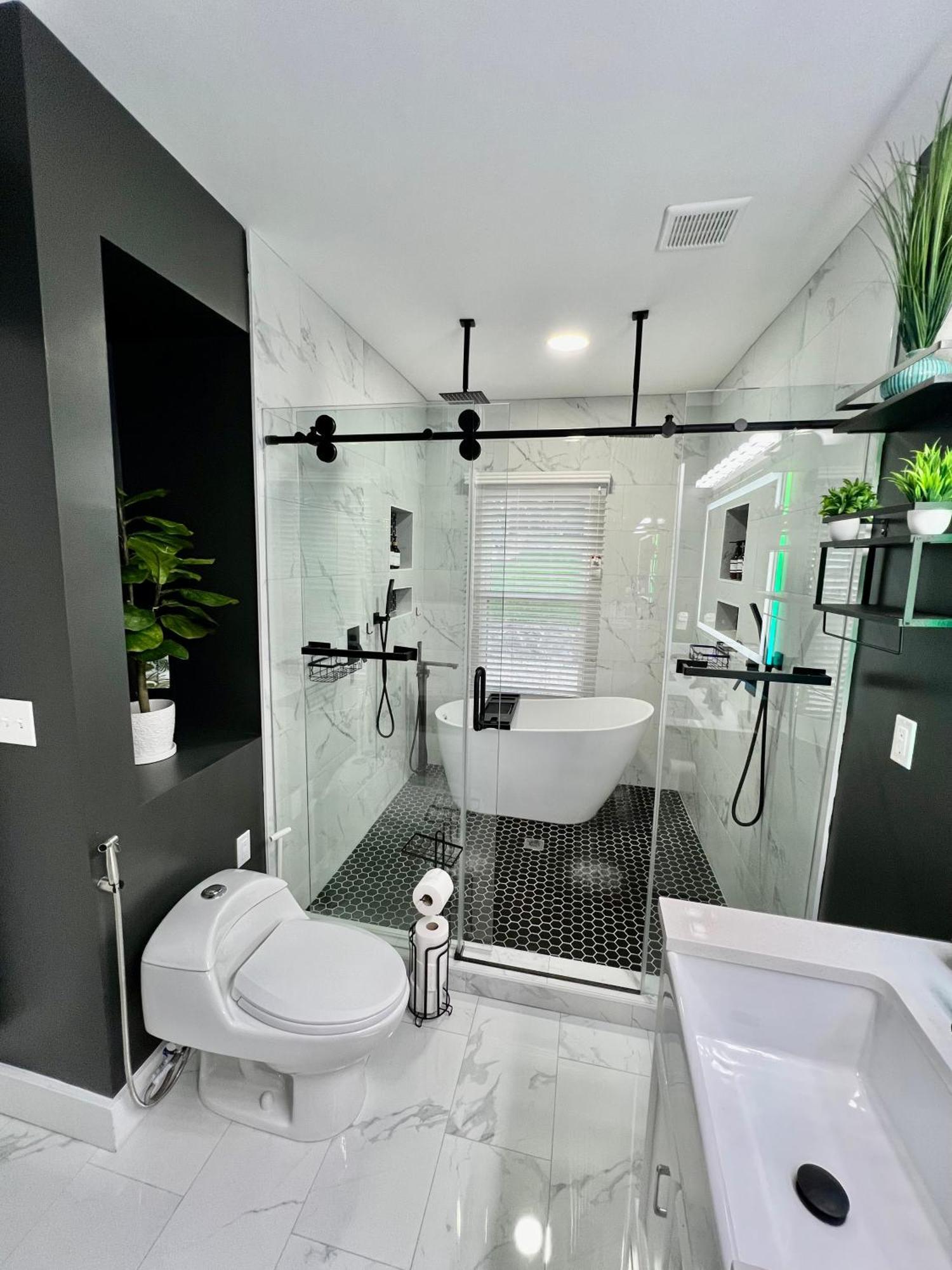 Charming 2Br 2Ba 10 Min Dt Airport By Lsp Homes 애틀랜타 외부 사진