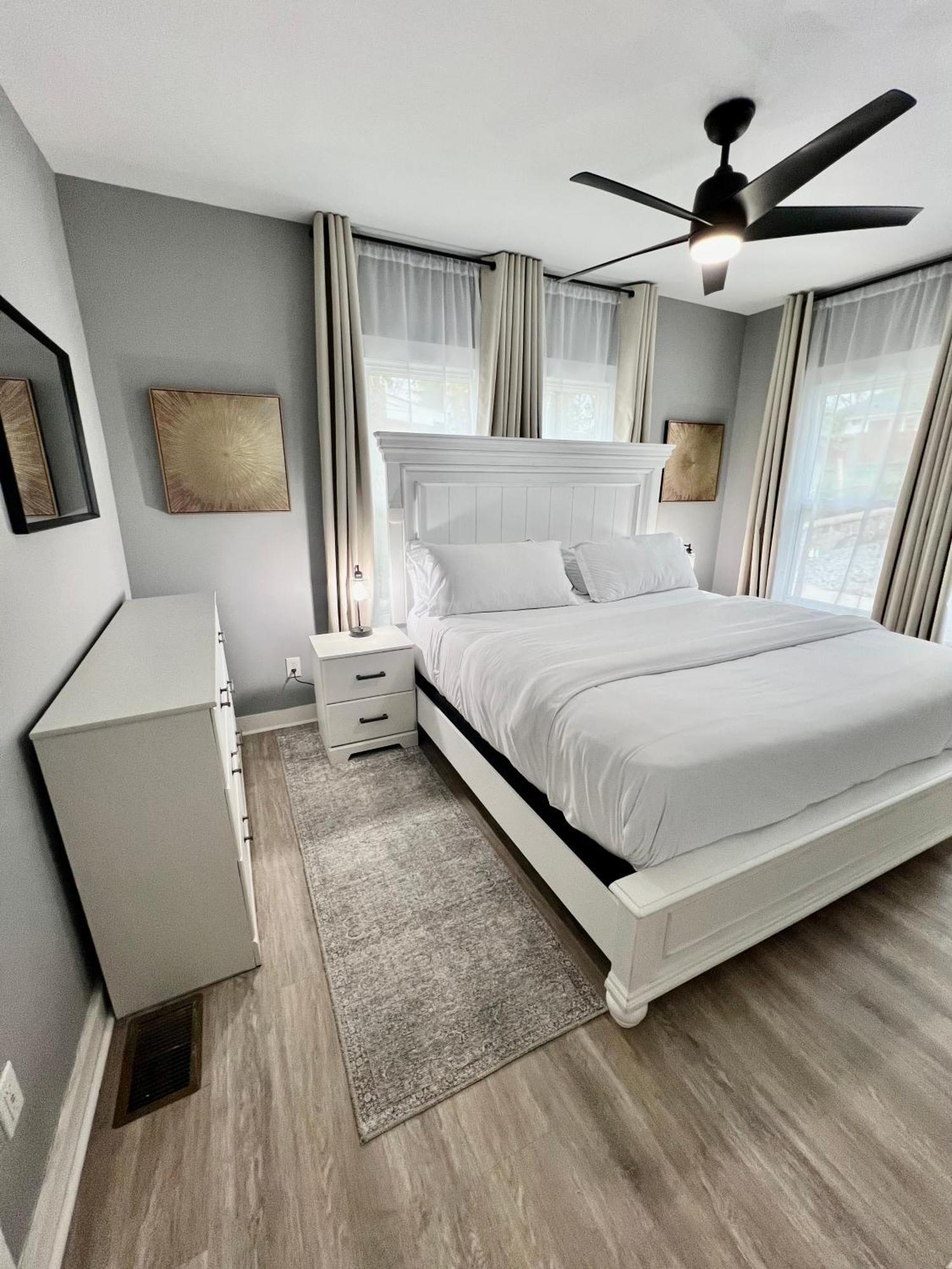 Charming 2Br 2Ba 10 Min Dt Airport By Lsp Homes 애틀랜타 외부 사진